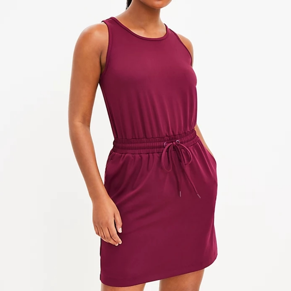 Lou & Grey Luvstretch Pocket Tank Dress in Plum